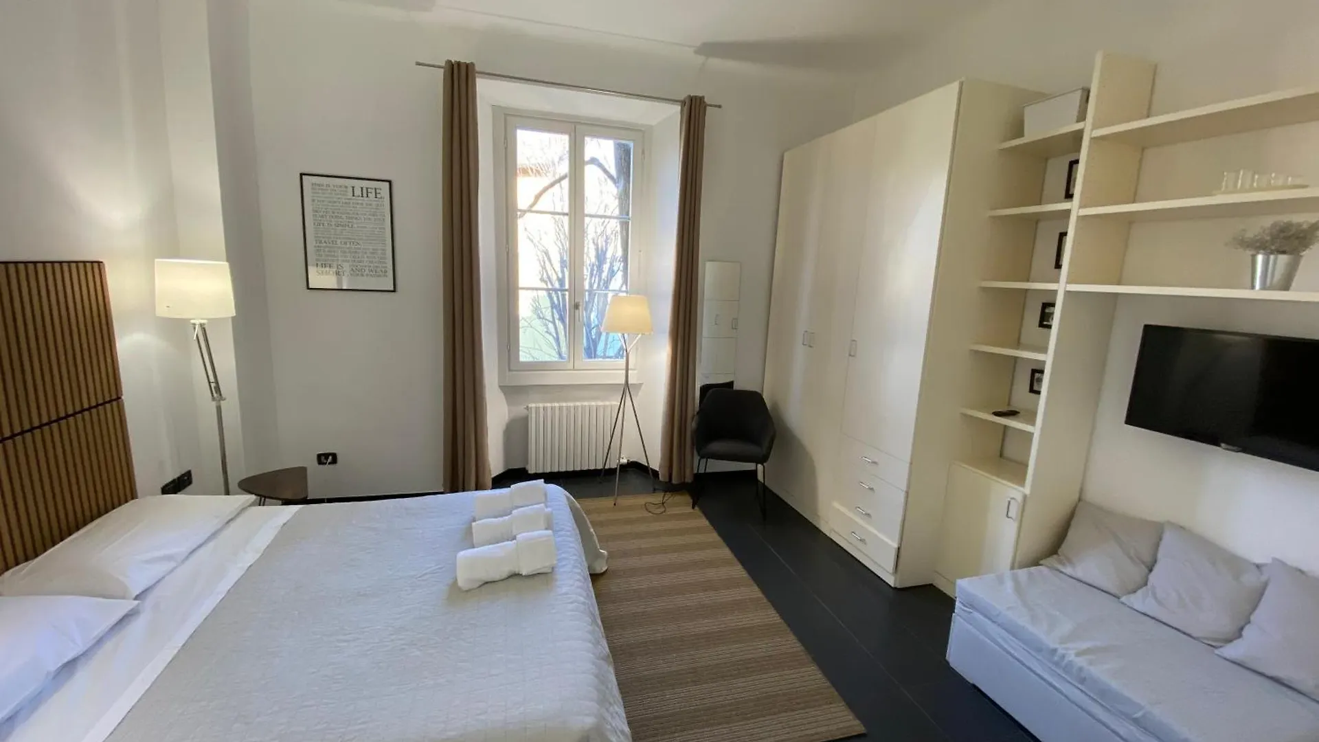 Antica Corte Navigli-Darsena Milaan Appartement