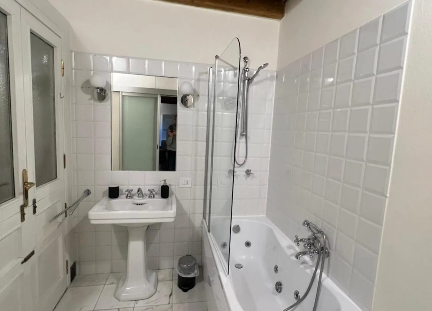 Apartment Antica Corte Navigli-Darsena Milan Italy